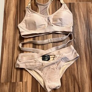 Pole Outfit Beige Set by Dandurska Design